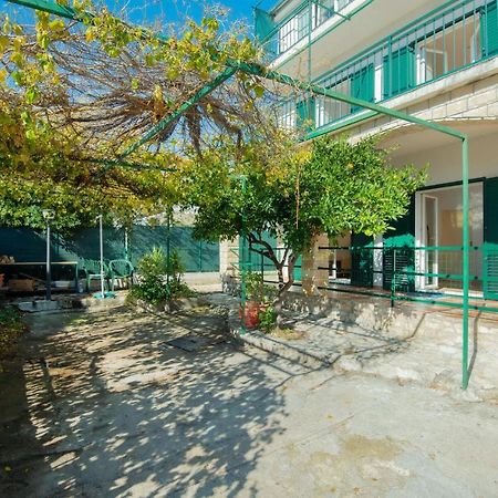 3 Bedroom Lovely Apartment In Brodarica Бродариця Екстер'єр фото